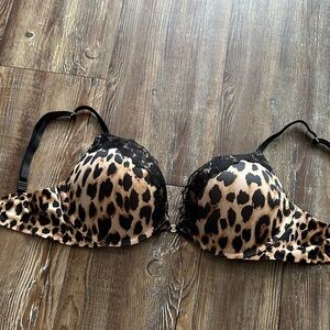 Victoria’s Secret cheetah bombshell push up plunge bra 32d